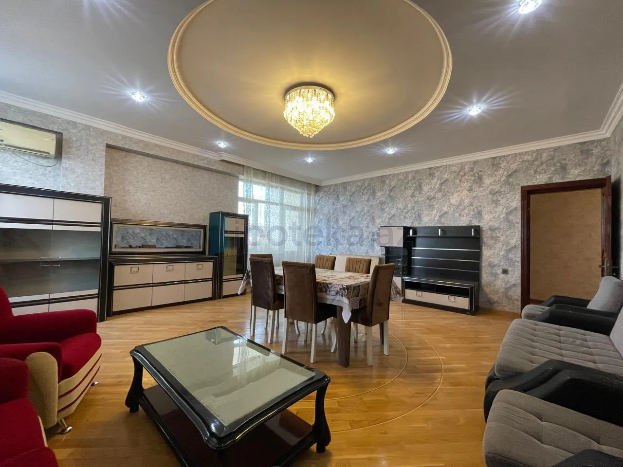 Satılır: 3 Otaq, Yeni tikili, Yasamal r., Yeni Yasamal q., 150.00 m² — Mənzil, Bakı (2)