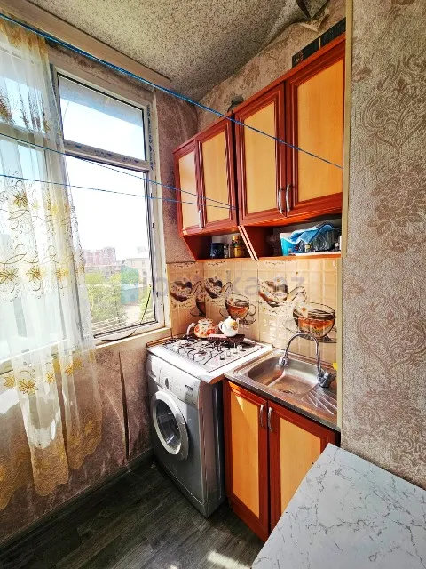 Satılır: 2 Otaq, Köhnə tikili, Nizami r., 8-ci km q., 32.00 m² — Mənzil, Bakı (3)