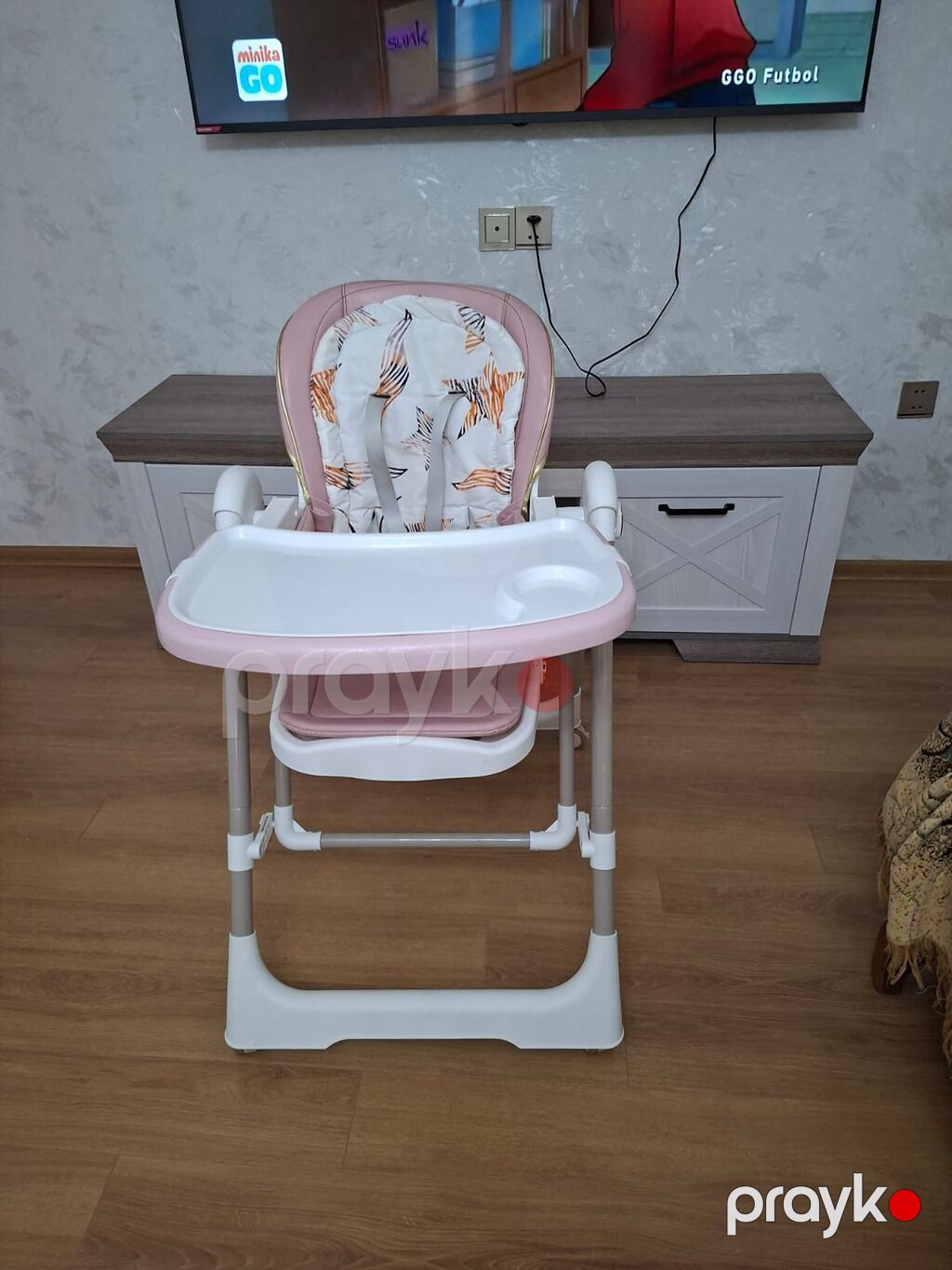 Kidilo masa həm yelləncək həm masa dir. 80 azn satilir. Yaxsi — Qidalandırma stulları, Mehdiabad (2)