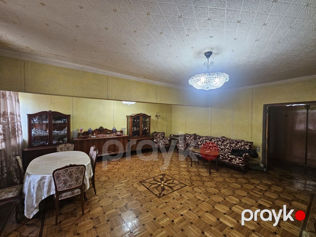 Satılır 4 otaqlı köhnə tikili 145 m² — Mənzil, Bakı (4)