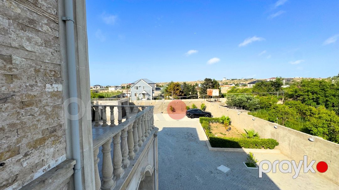 Satılır 5 otaqlı həyət evi/bağ evi 400 m² — Ev, villa, Bakı (6)