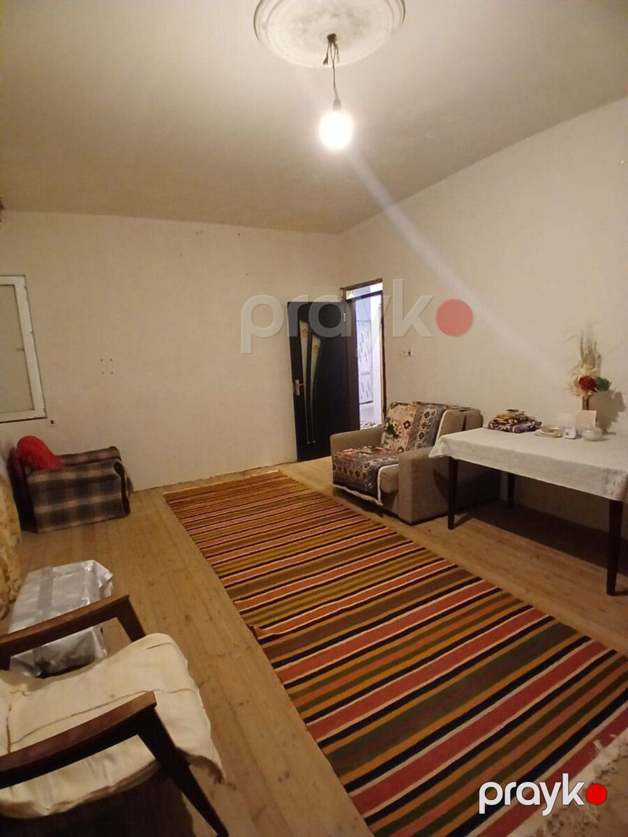 Həyət evi, Bahar qəs — Ev, villa, Bakı (2)