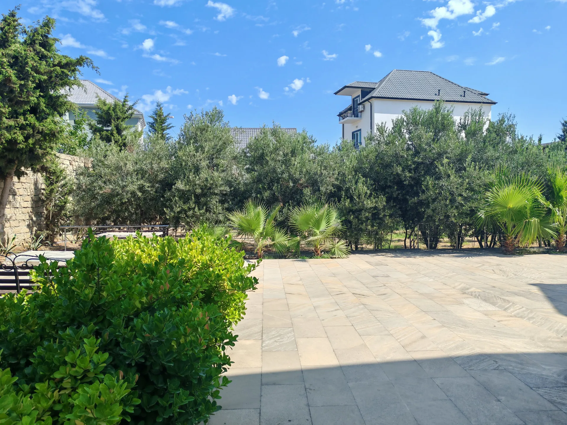 Şüvəlan, 4 otaqlı Həyət evi satılır - 166 m², 2 mərtəbə, 18 sot — Ev, villa, Bakı (10)