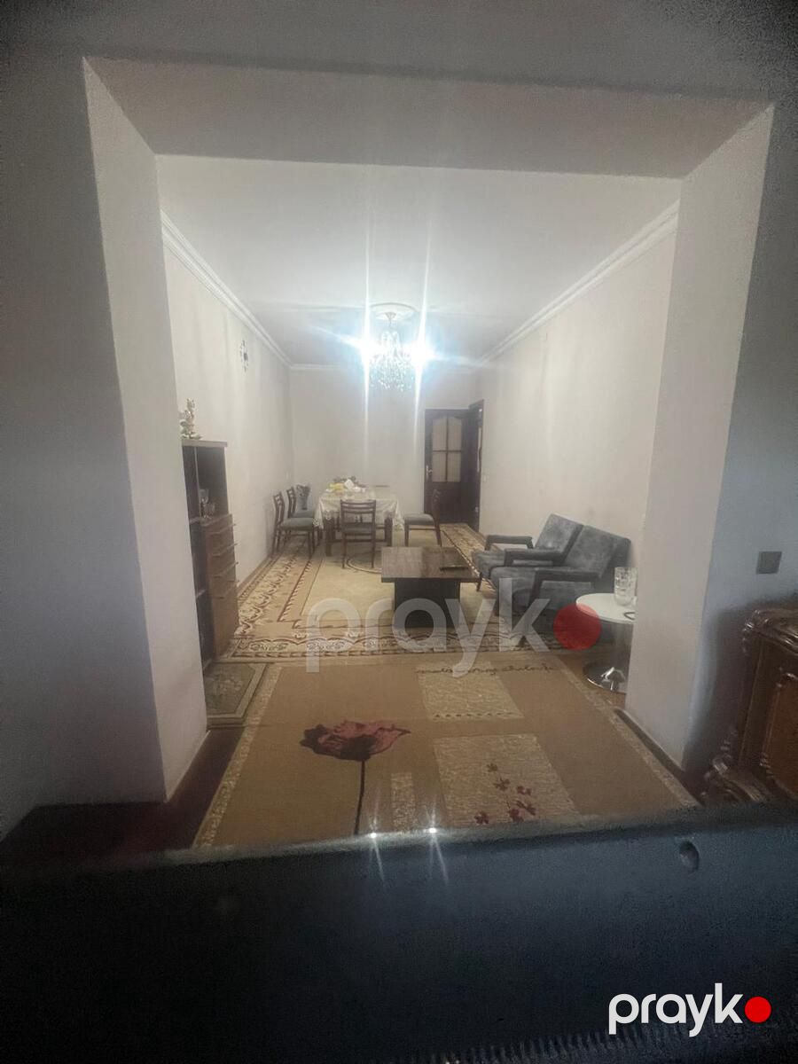 Satılır 4 otaqlı köhnə tikili 115 m² — Mənzil, Bakı (2)