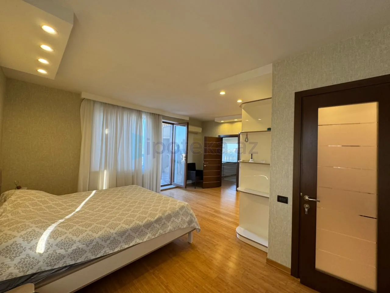 Satılır: 8 Otaq, Evlər/Villalar, Sabunçu r., Nardaran q., 470.00 m² — Ev, villa (6)