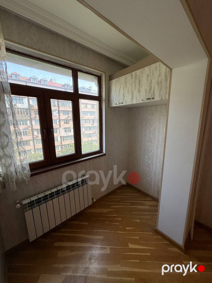 Satılır 2 otaqlı köhnə tikili 75 m² — Mənzil, Bakı (6)