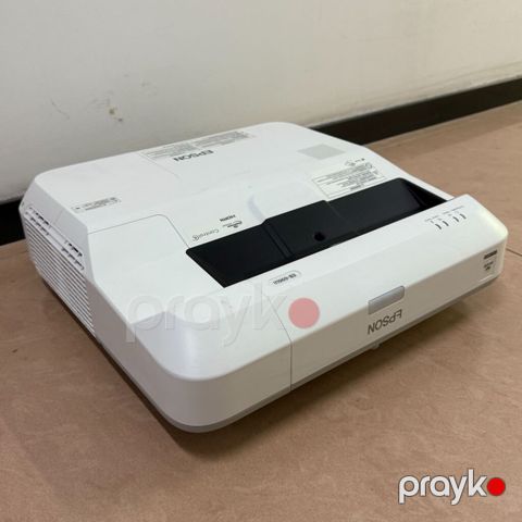 İşlənmiş Qısa fokuslu Proyektor Epson, Ödənişli çatdırılma — Bakı