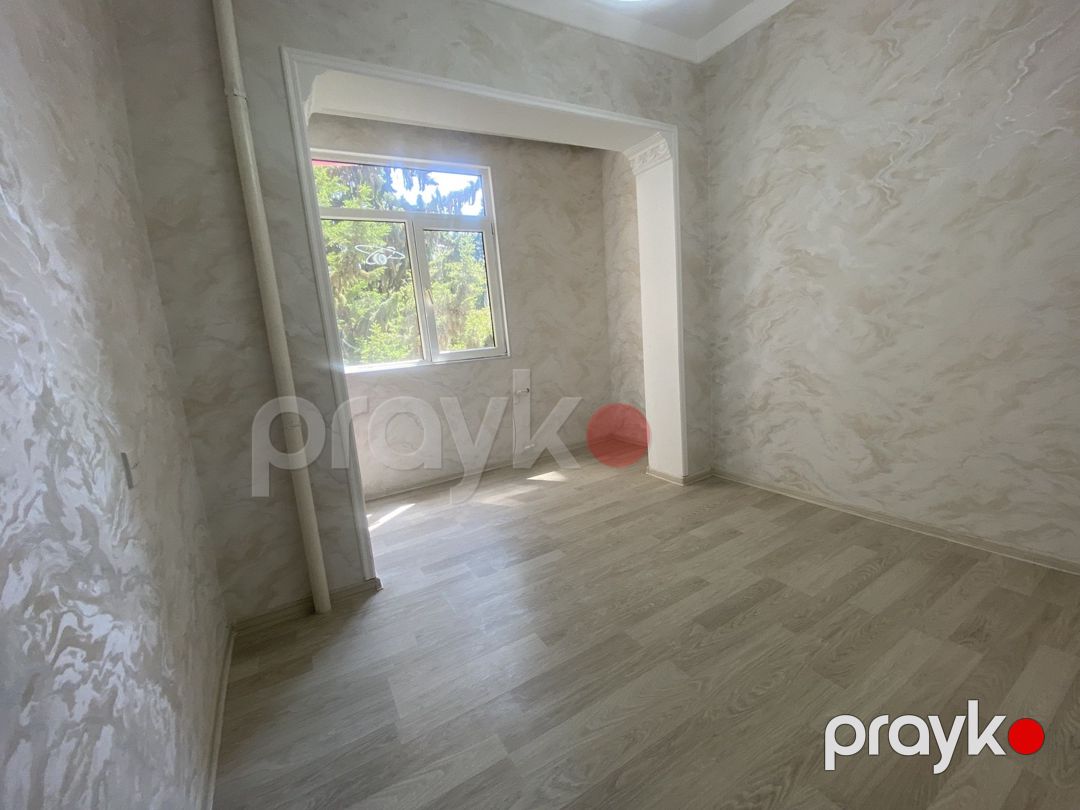 Satılır 2 otaqlı köhnə tikili 44 m² — Mənzil, Bakı (7)