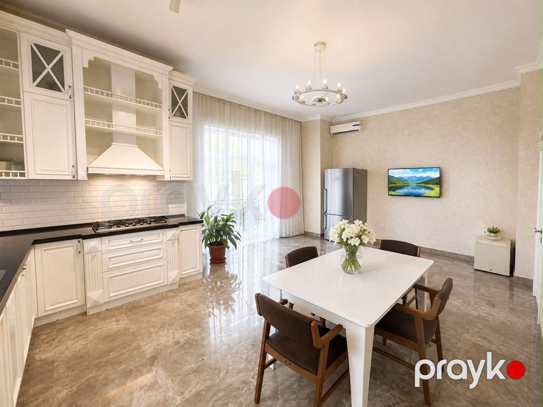 Satılır 5 otaqlı həyət evi/bağ evi 300 m² — Ev, villa, Bakı (9)
