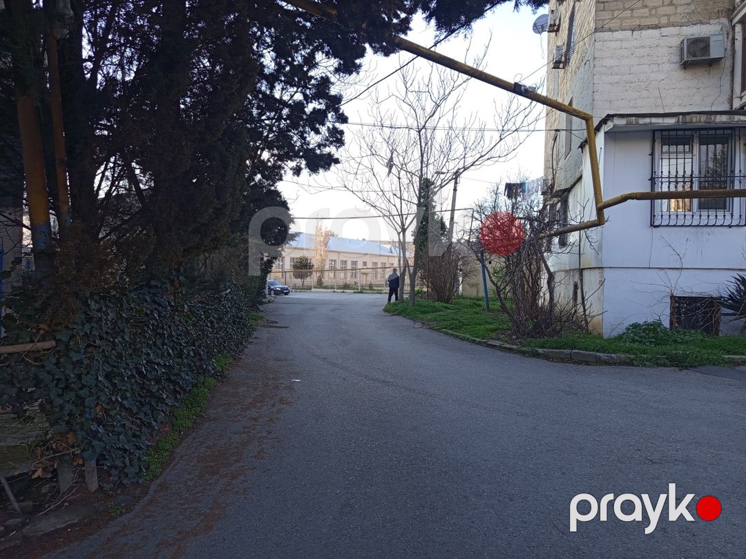 Satılır 2 otaqlı köhnə tikili 48 m² — Mənzil, Bakı (4)
