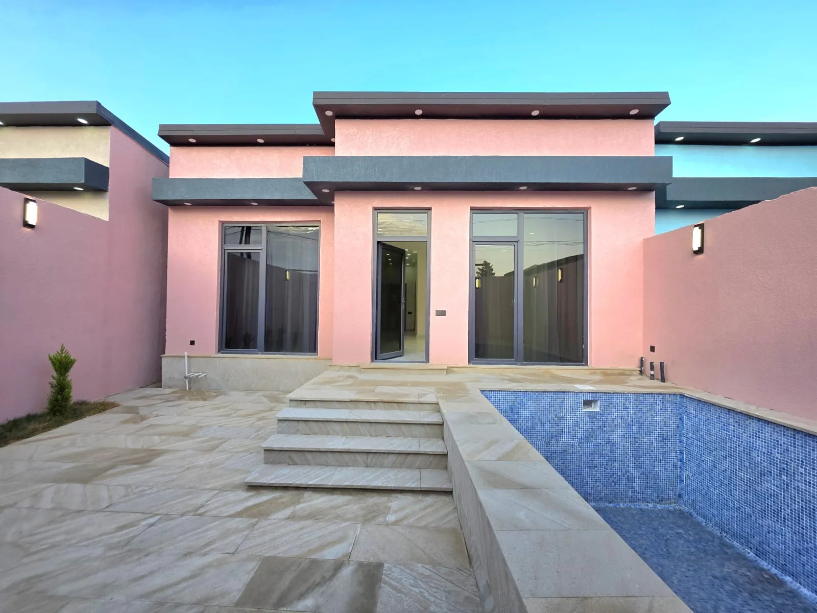 Mərdəkan, 4 otaqlı Həyət evi satılır - 130 m², 1 mərtəbə, 2 sot — Bakı