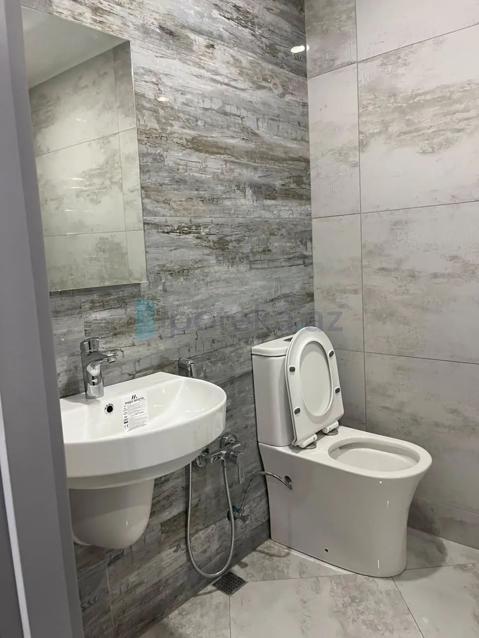 Satılır: 3 Otaq, Yeni tikili, Binəqədi r., 7-ci mkr q., 81.00 m² — Mənzil, Bakı (3)