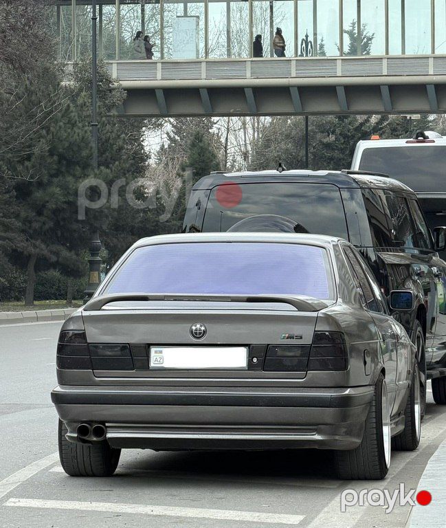 BMW 530, 3.0 L, 1988 il, 400 000 km — Avtomobillər, Bakı (2)