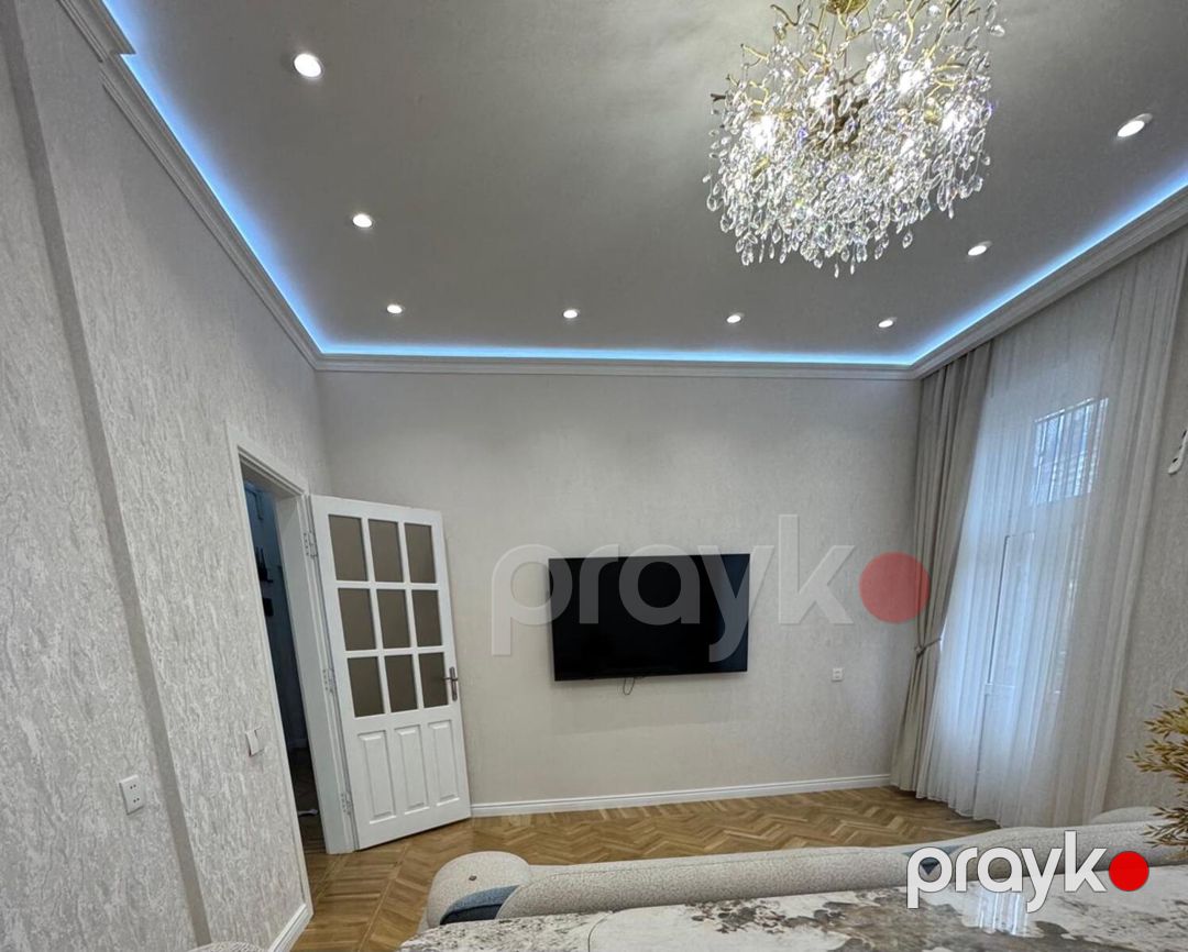 İcarəyə verilir 3 otaqlı köhnə tikili 90 m² — Mənzil, Bakı (9)