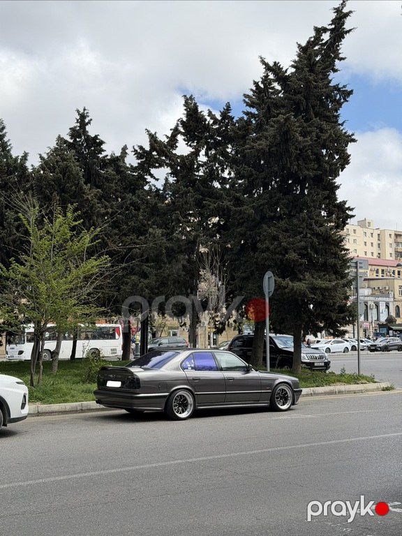 BMW 530, 3.0 L, 1988 il, 400 000 km — Avtomobillər, Bakı (11)