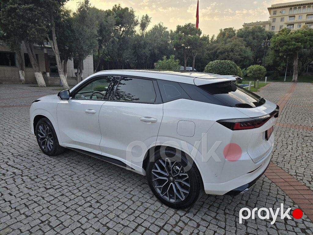 Changan Uni-Z, 1.5 L, 18.4 kWh, 2025 il, 5 145 km — Avtomobillər, Bakı (10)