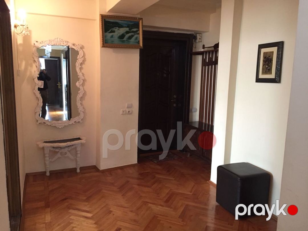 İcarəyə verilir 2 otaqlı köhnə tikili 80 m² — Mənzil, Bakı (6)