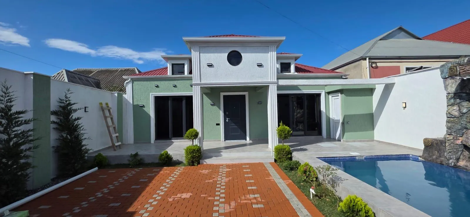 Qala, 4 otaqlı Həyət evi satılır - 130 m², 1 mərtəbə, 2.8 sot — Ev, villa, Bakı (9)