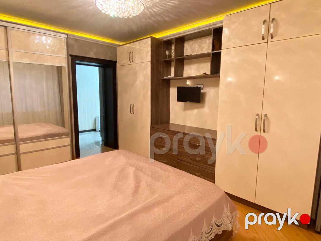 Satılır 4 otaqlı köhnə tikili 115 m² — Mənzil, Bakı (4)