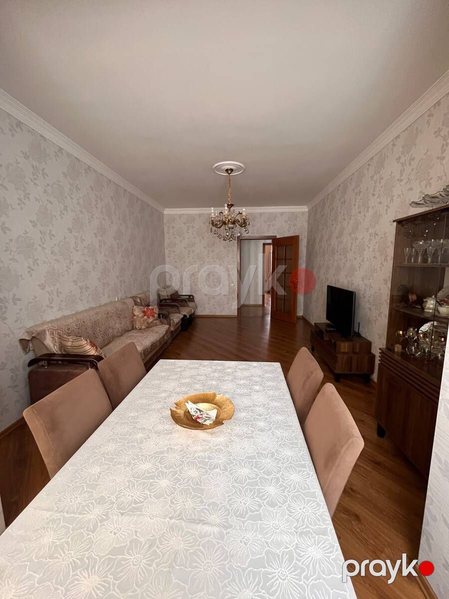 Satılır 2 otaqlı köhnə tikili 65 m² — Mənzil, Bakı (2)