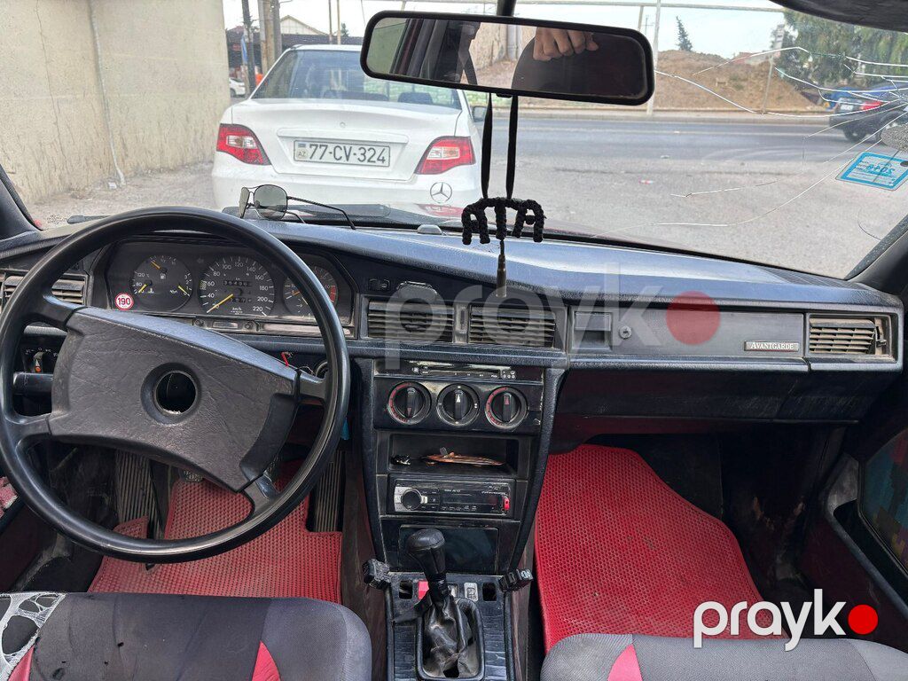 Mercedes 190, 1.8 L, 1992 il, 300 000 km — Avtomobillər, Bakı (5)