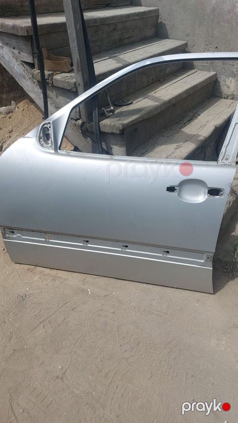 4 göz w210 qapiları ekilde göründüyu kimidir udar vuruq qeti yoxdur — Bakı