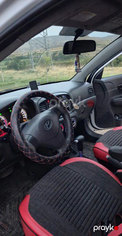 Hyundai Accent, 1.4 L, 2010 il, 425 653 km — Avtomobillər, Naxçıvan (5)