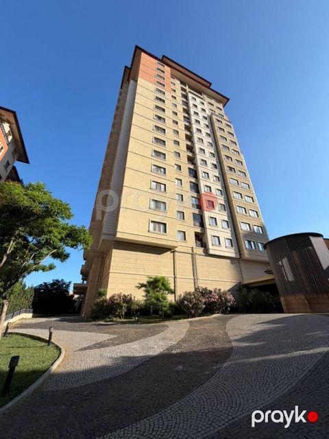 İcarəyə verilir 3 otaqlı yeni tikili 140 m² — Bakı