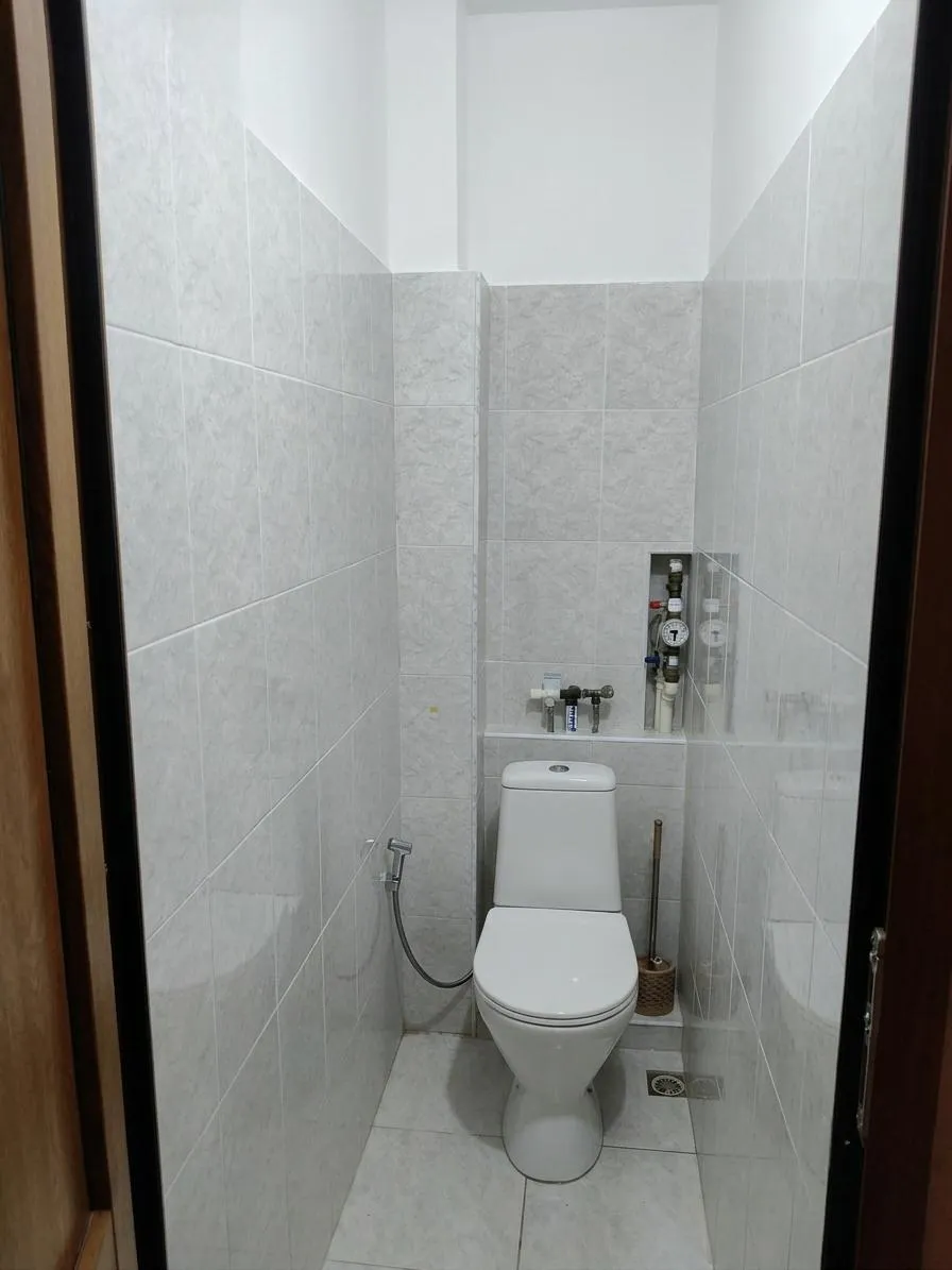 Bakıxanov, 3 otaqlı Köhnə tikili satılır - 68 m², 1/9 mərtəbə — Mənzil, Bakı (8)