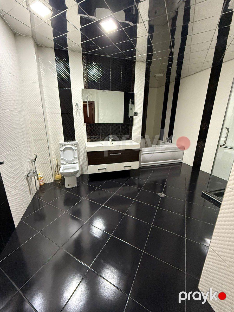 Satılır 5 otaqlı yeni tikili 335 m² — Mənzil, Bakı (7)