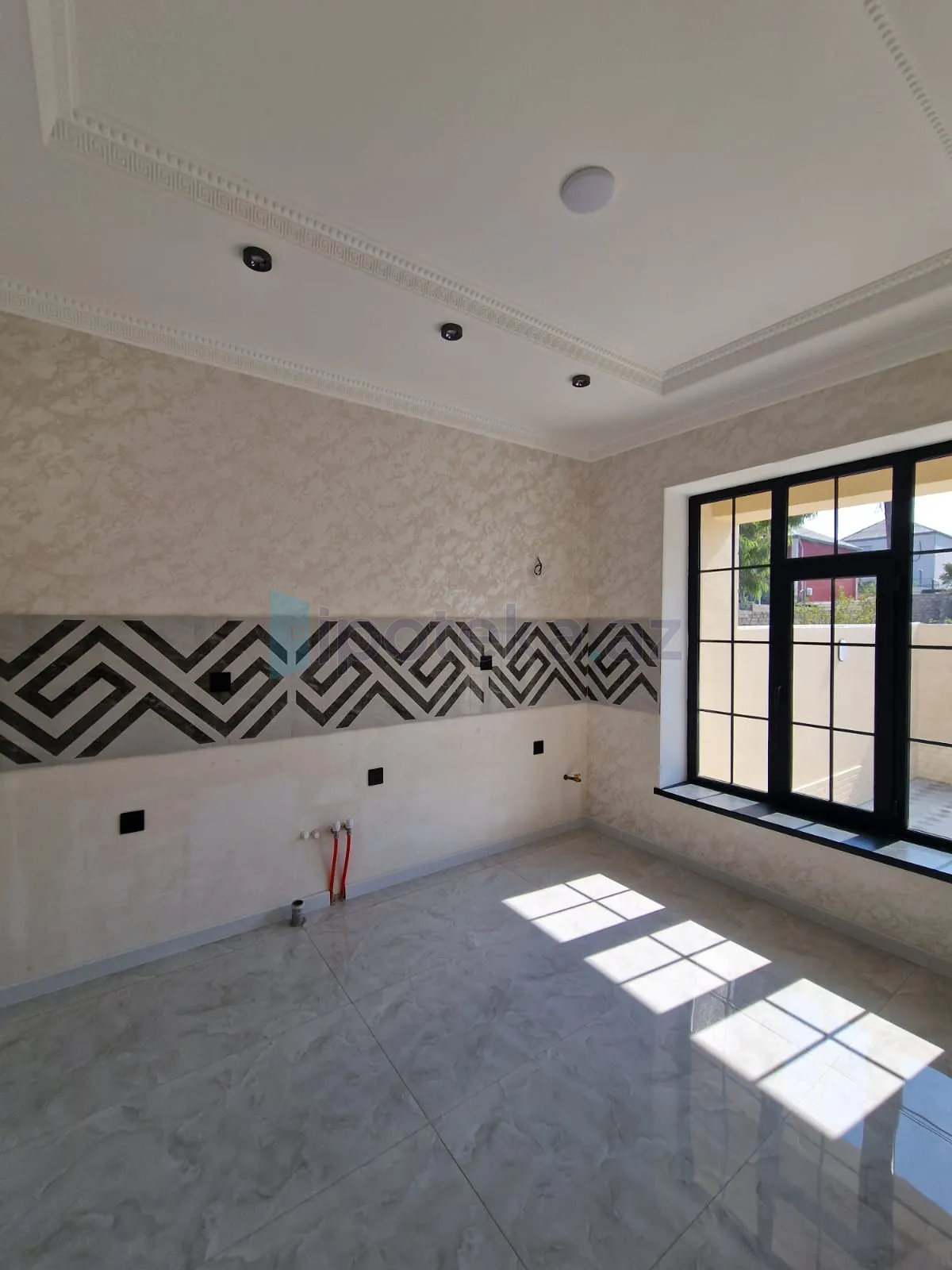 Satılır: 3 Otaq, Evlər/Villalar, Abşeron r., Saray q., 85.00 m² — Ev, villa, Saray (2)
