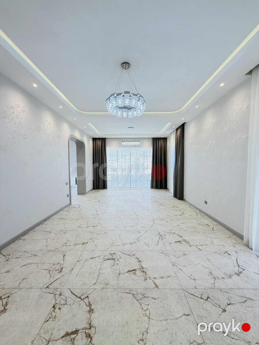 Satılır 6 otaqlı həyət evi/bağ evi 400 m² — Ev, villa, Bakı (11)