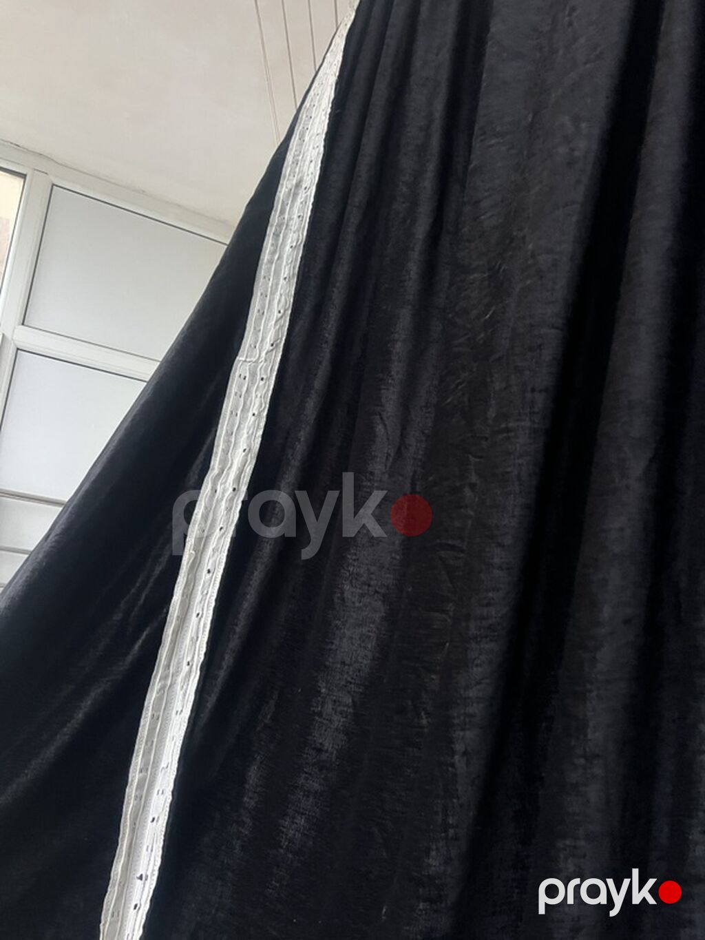 Qara qatı pərdə - Rəng: dərin qara - Material: yumşaq, parıltılı — Pərdələr, kornişlər, jalüzilər, Bakı (2)