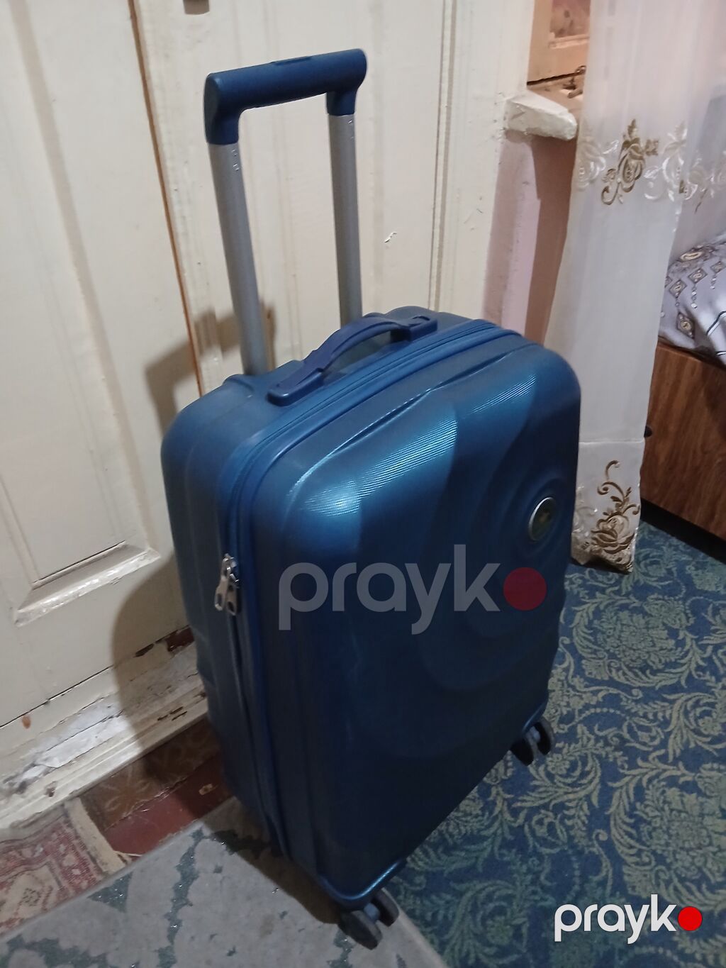 Şəkildə gördüyünüz orta boy çamadanı satıram. Çəkisi 25 kiloya — Çamadanlar, Bakı (3)