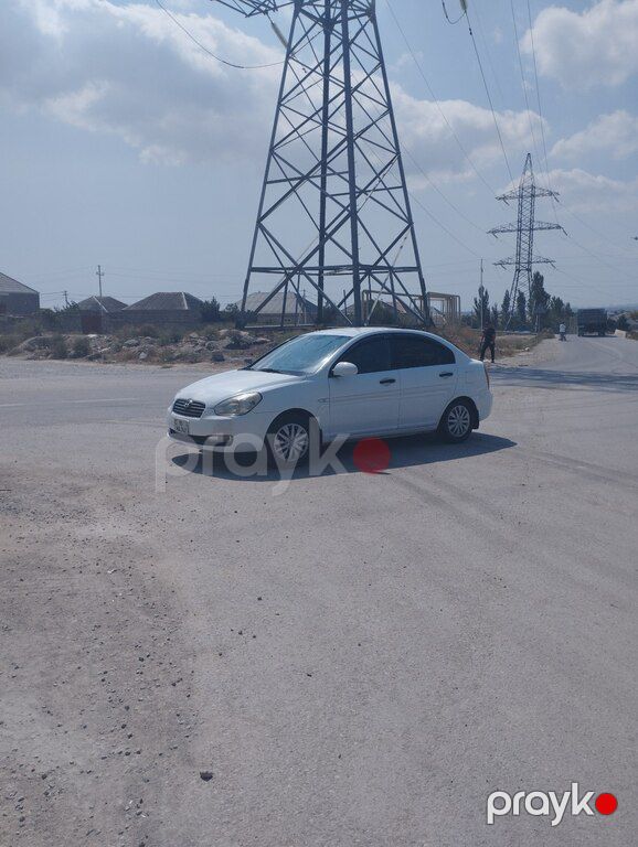 Hyundai Accent, 1.4 L, 2009 il, 784 000 km — Avtomobillər, Bakı (4)