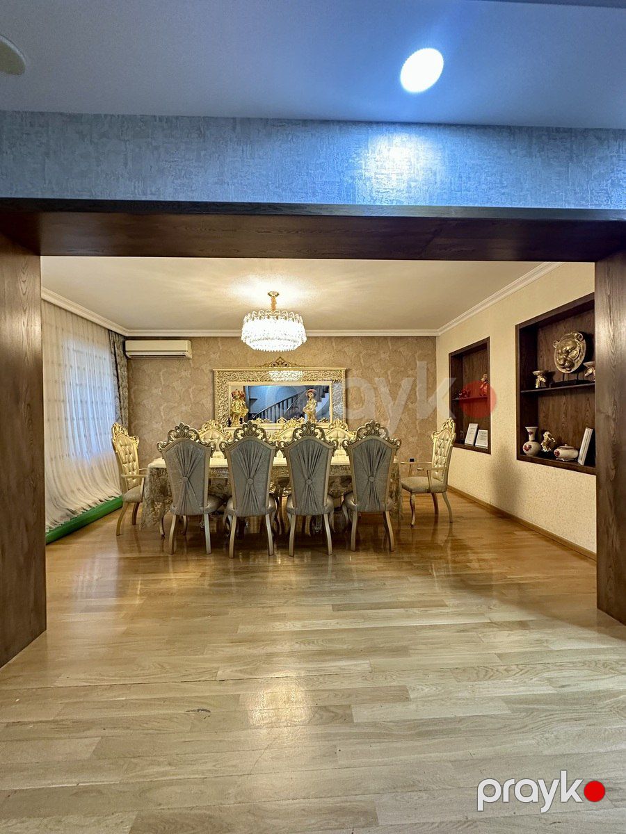Satılır 6 otaqlı həyət evi/bağ evi 300 m² — Ev, villa, Bakı (8)