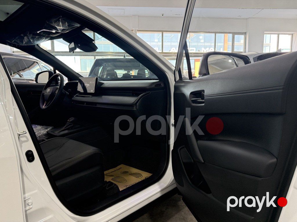 Toyota Corolla Cross, 2.0 L, 1.31 kWh, 2026 il, yeni — Avtomobillər, Bakı (9)