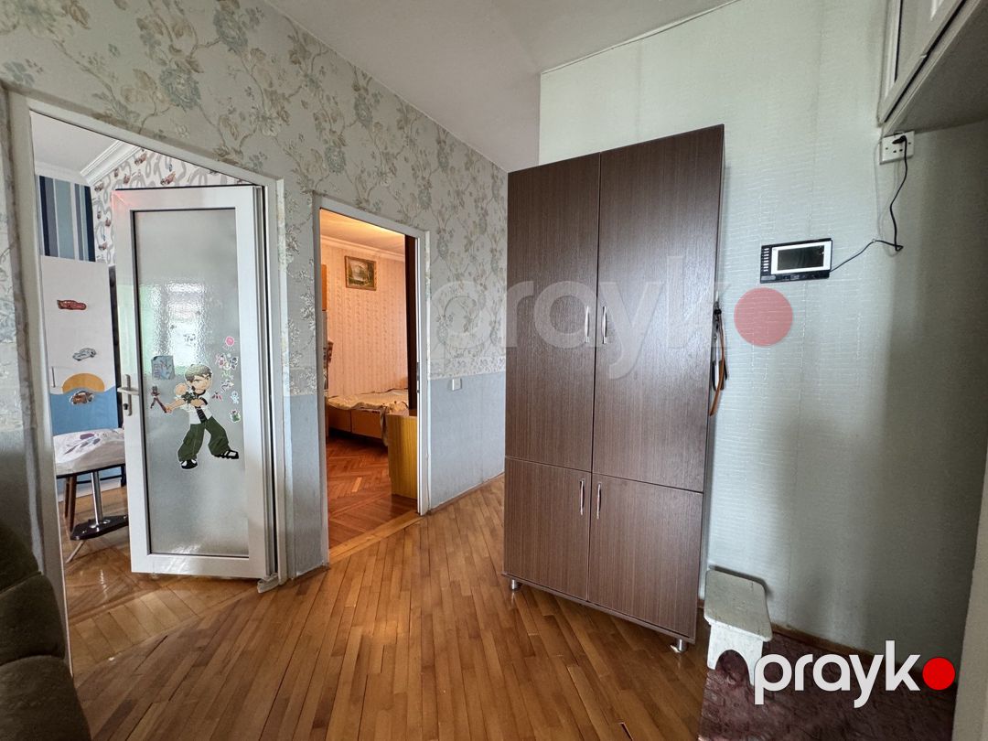 Satılır 4 otaqlı köhnə tikili 100 m² — Mənzil, Bakı (6)
