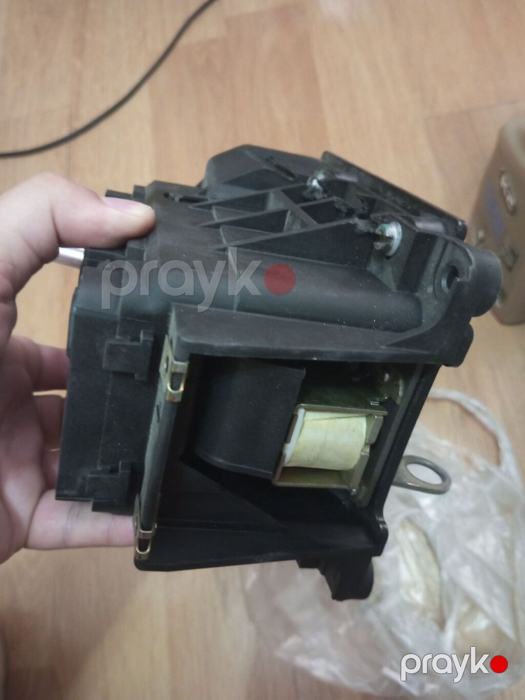 W210 M112 Motor Üçün üstündə çıxan Reyka forsunka qarışıq 60 Manat — Mühərriklər, Bakı (2)