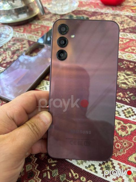 Samsung Galaxy A24 4G Dark Red 128GB/6GB — Bakı