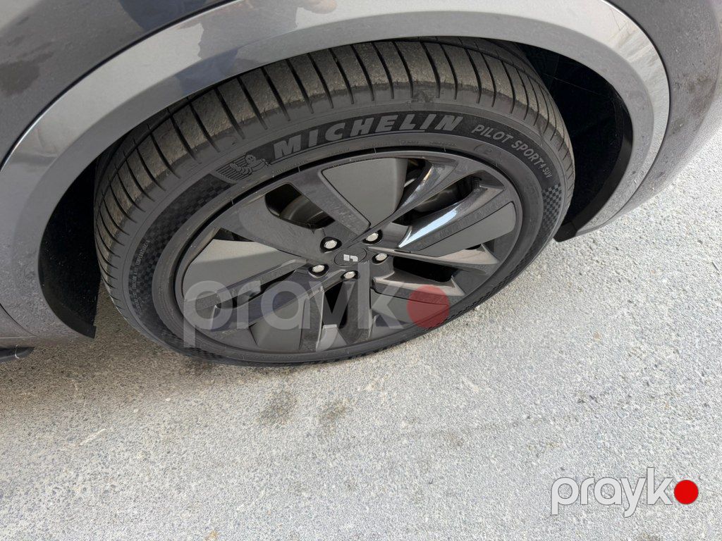 Li Auto L9, 1.5 L, 52.3 kWh, 2024 il, 38 000 km — Avtomobillər, Bakı (11)