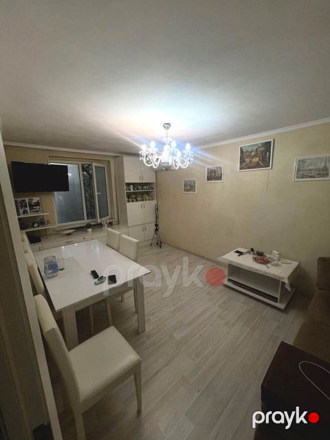 Satılır 2 otaqlı köhnə tikili 34 m²