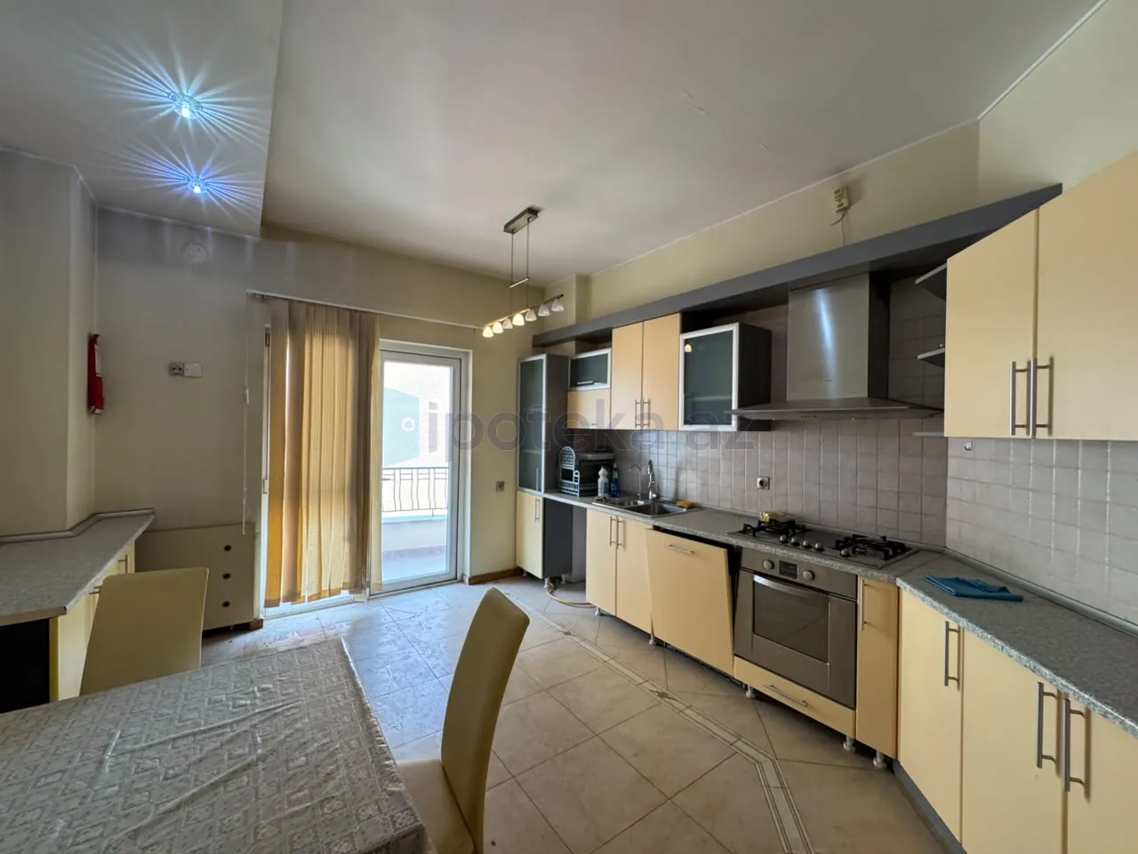 Satılır: 3 Otaq, Yeni tikili, Nəsimi r., 145.00 m² — Mənzil, Bakı (3)