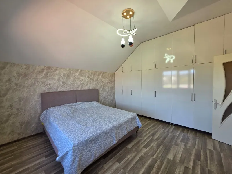 Koroğlu m.st, 5 otaqlı Həyət evi satılır - 200 m², 2 mərtəbə, 22 sot — Ev, villa, Bakı (6)
