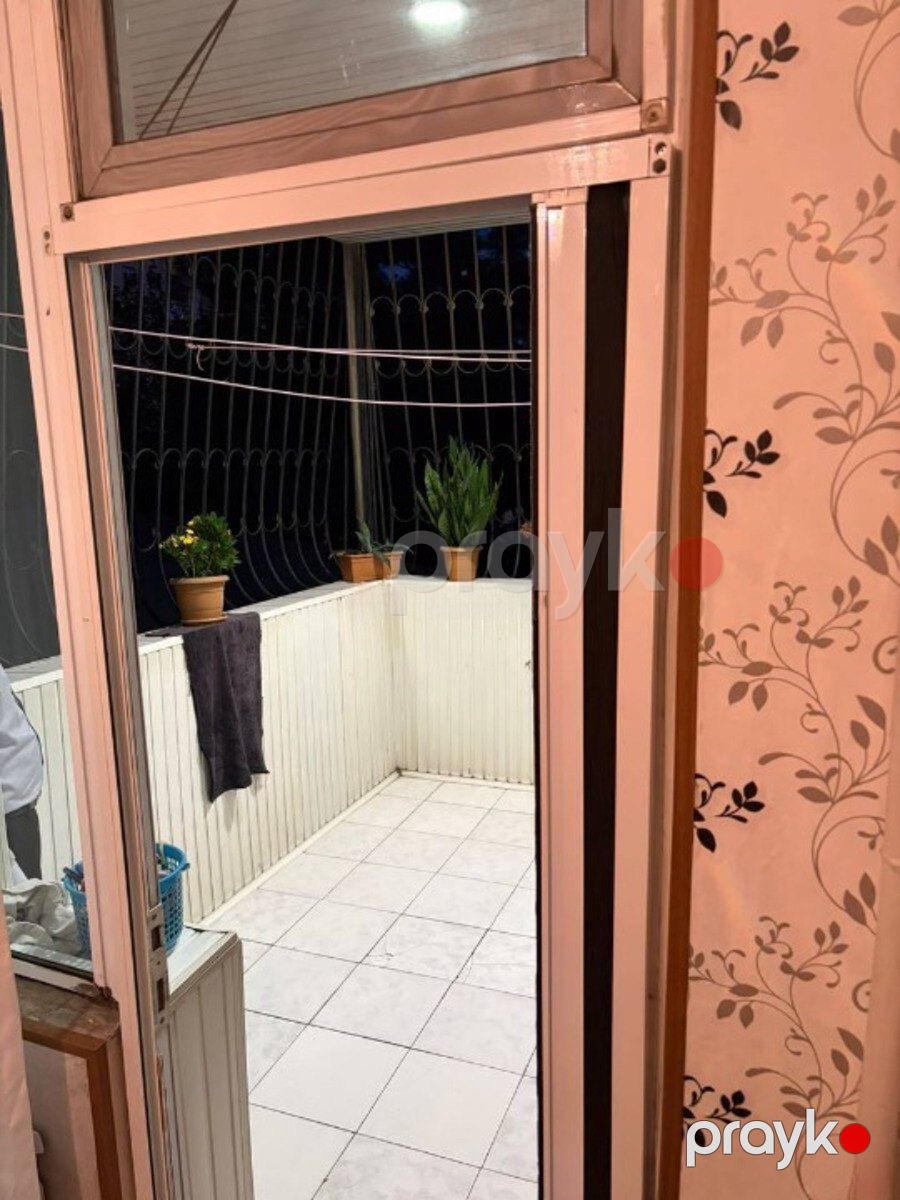Satılır 2 otaqlı köhnə tikili 65 m² — Mənzil, Bakı (8)