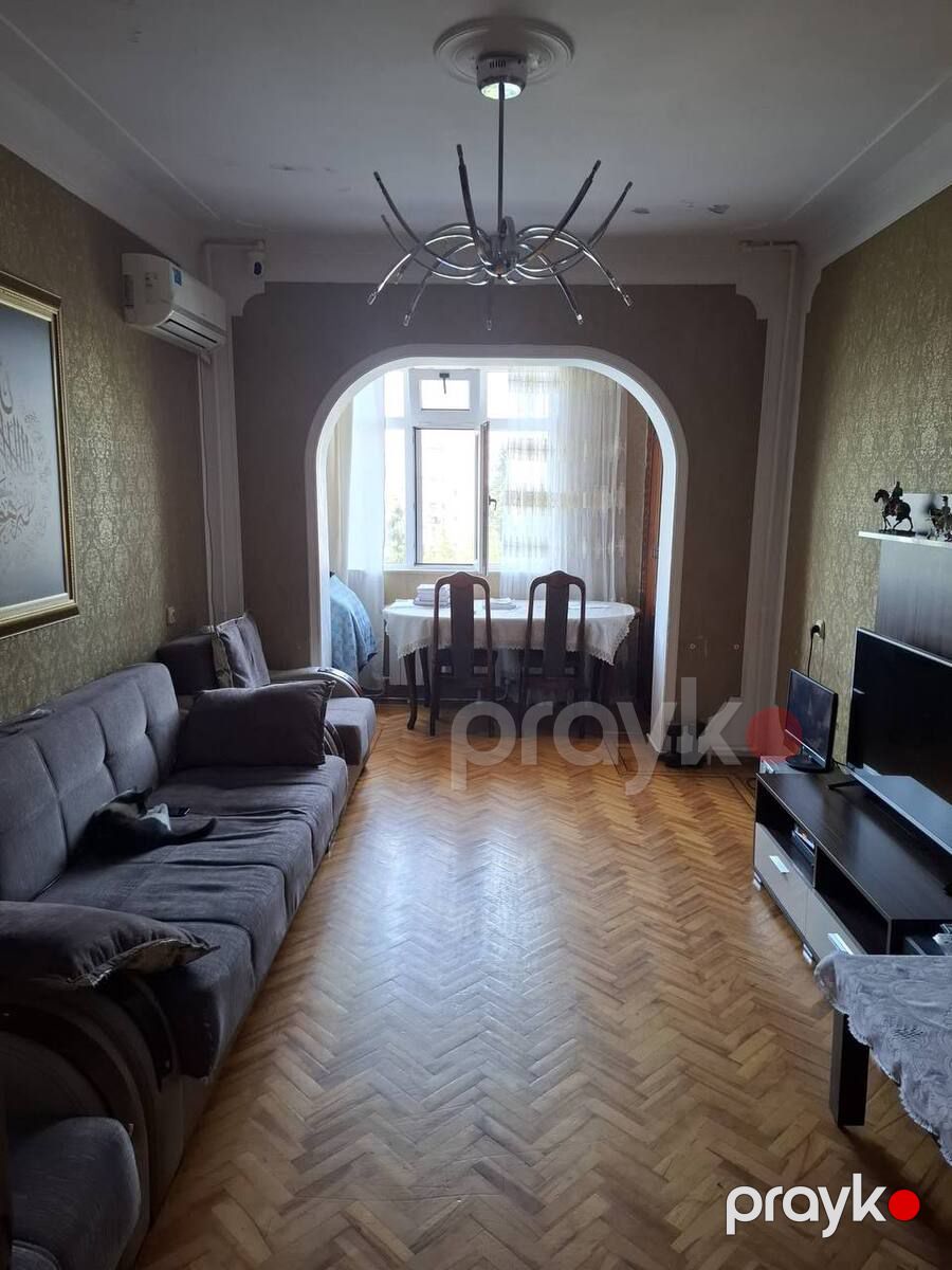 Satılır 2 otaqlı köhnə tikili 65 m² — Mənzil, Bakı (8)