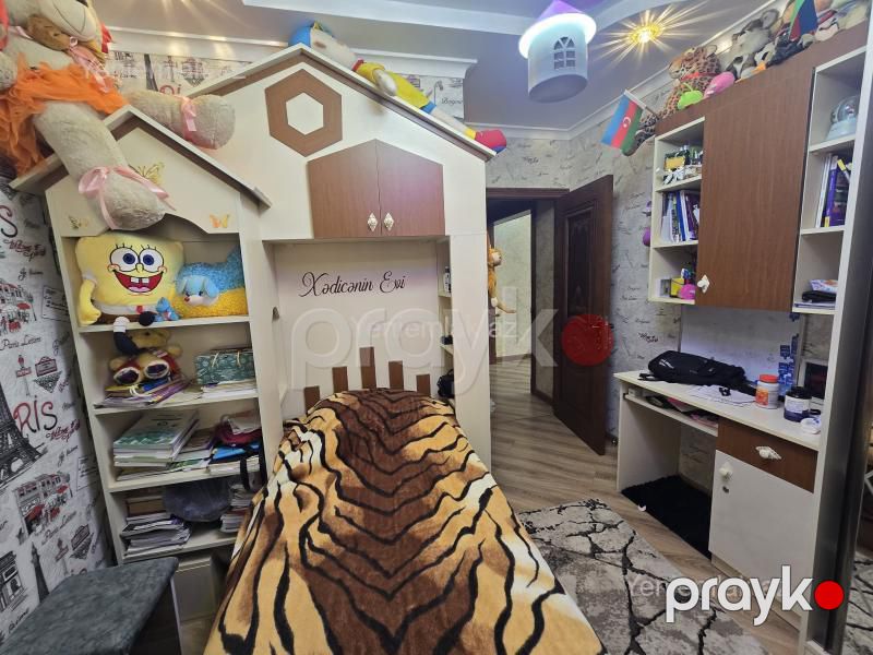 Satılır 5 otaqlı Bina evi menzil (Köhnə tikili), 110 m², 10-cu mikrorayon — Mənzil, Sumqayıt (12)