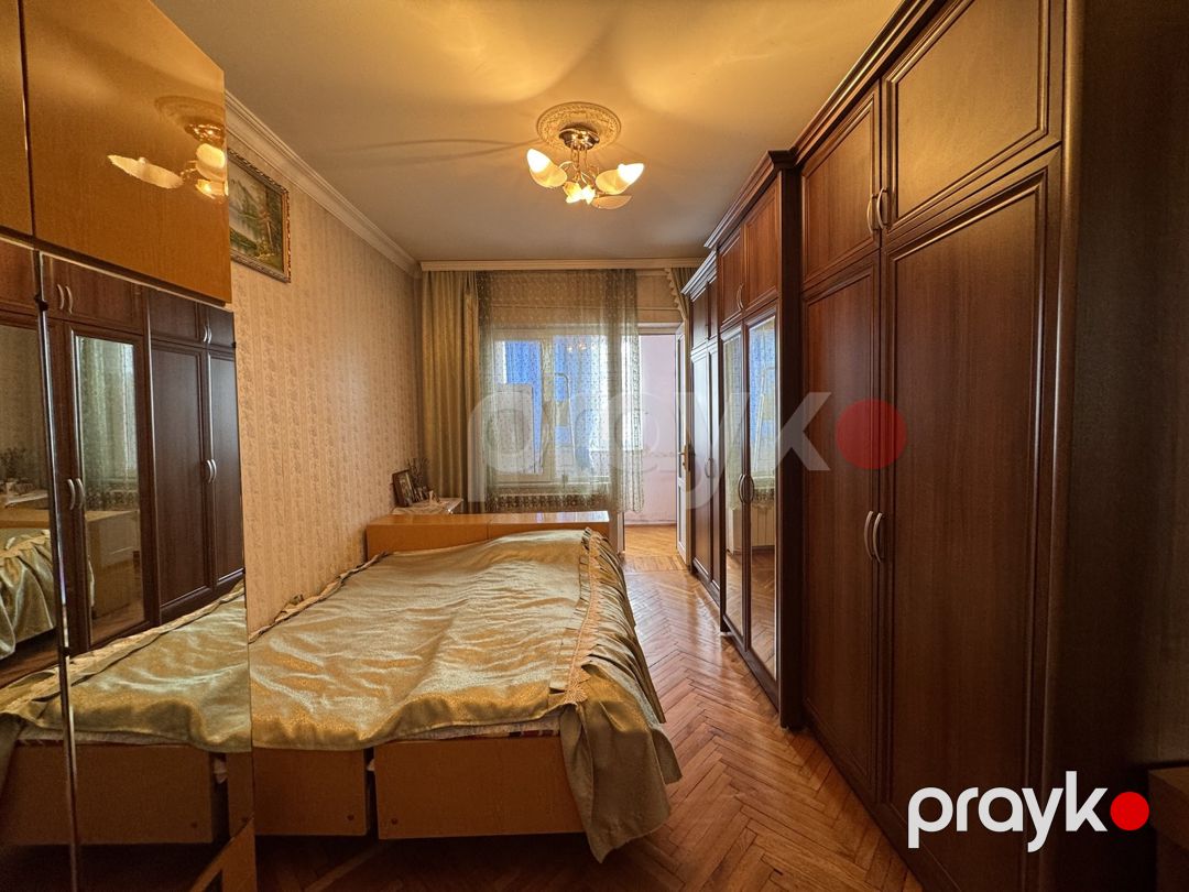 Satılır 4 otaqlı köhnə tikili 100 m² — Mənzil, Bakı (12)