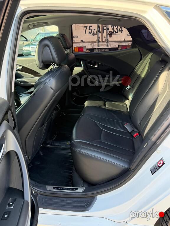 Hyundai Grandeur, 2.2 L, 2016 il, 152 000 km — Avtomobillər, Bakı (9)