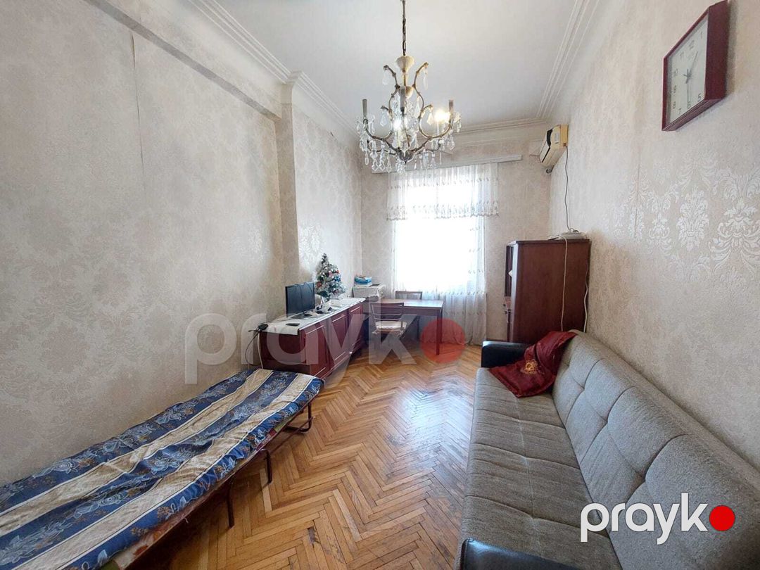 Satılır 2 otaqlı köhnə tikili 65 m² — Mənzil, Bakı (2)
